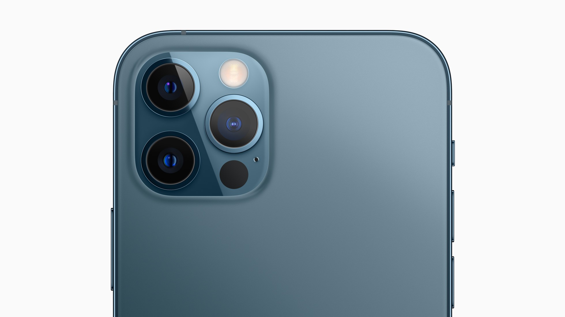 iPhone 12 Pro Max camera